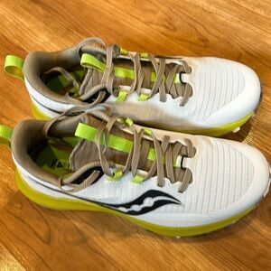 Saucony Peregrine 13
